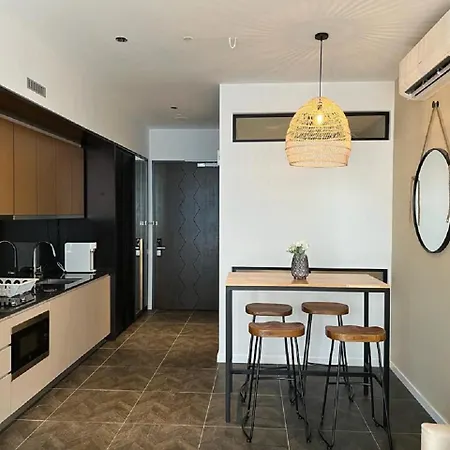 Luxury Apartment At Scarletz Suites Kuala Lumpur Exterior photo